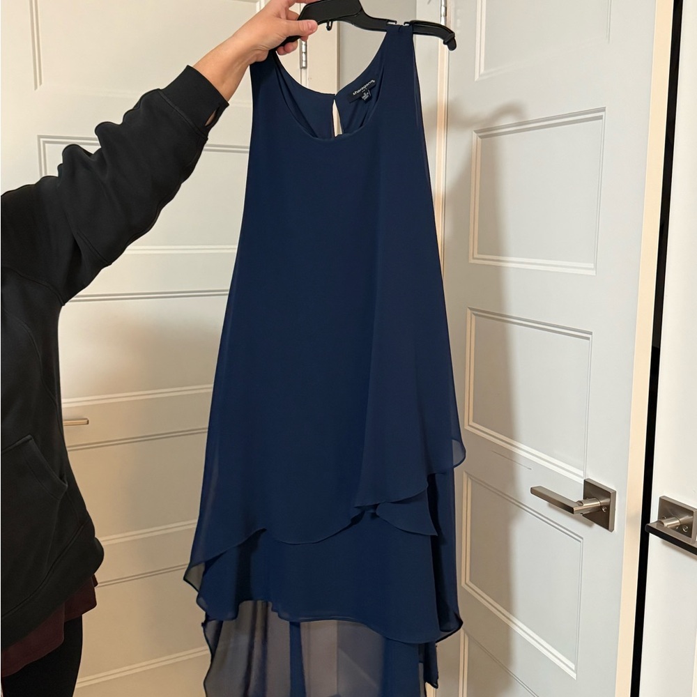 Elegant Navy Blue Sleeveless Dress